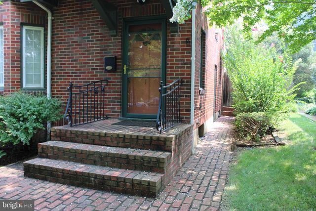 121 N TENNESSE AVENUE, Martinsburg, WV 25401