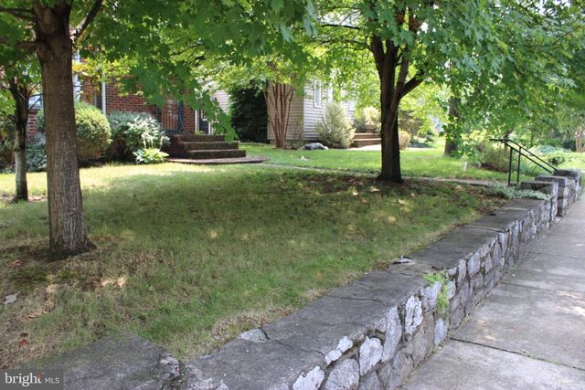 121 N TENNESSE AVENUE, Martinsburg, WV 25401