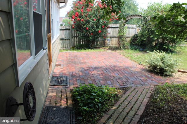 121 N TENNESSE AVENUE, Martinsburg, WV 25401
