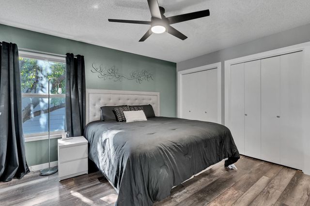 1825 E Summerwood St, Goddard, KS 67052