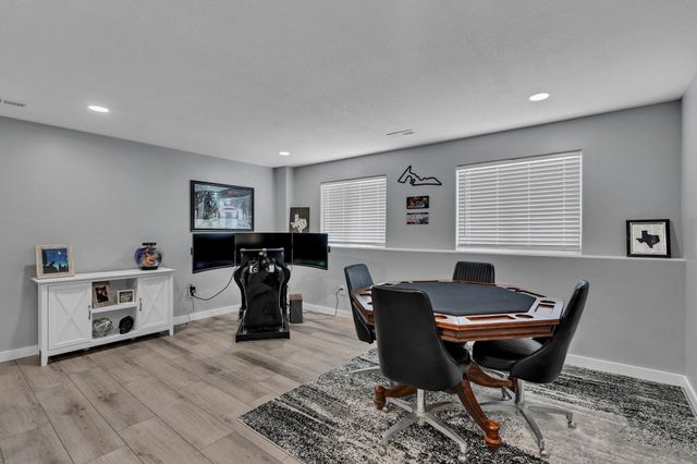 1825 E Summerwood St, Goddard, KS 67052