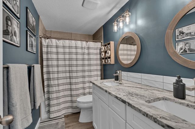 1825 E Summerwood St, Goddard, KS 67052