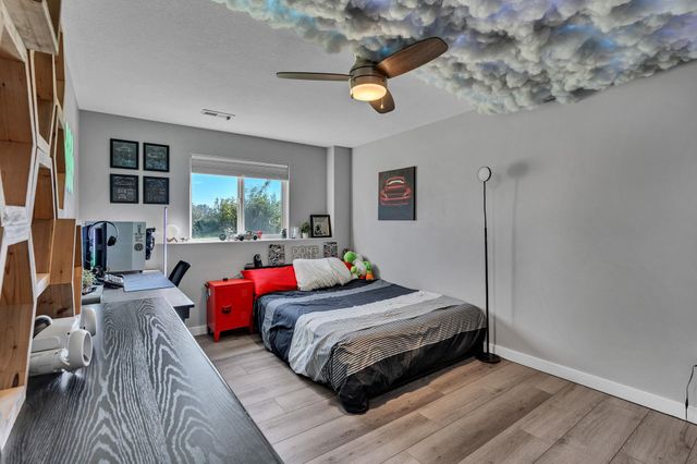 1825 E Summerwood St, Goddard, KS 67052