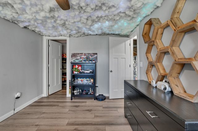 1825 E Summerwood St, Goddard, KS 67052