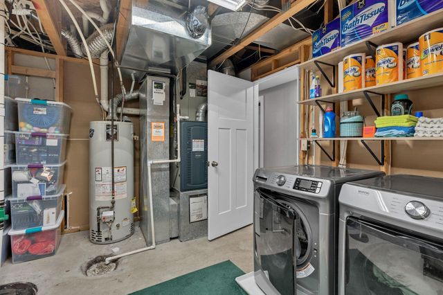 1825 E Summerwood St, Goddard, KS 67052