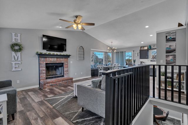 1825 E Summerwood St, Goddard, KS 67052