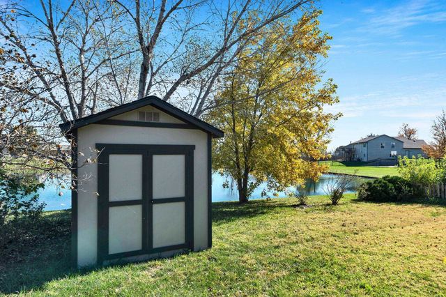 1825 E Summerwood St, Goddard, KS 67052