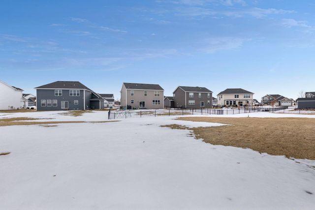 19351 Meadow View Lane, Maple Grove, MN 55311