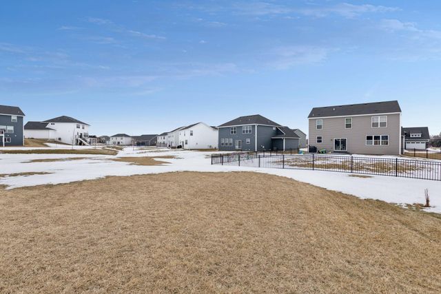 19351 Meadow View Lane, Maple Grove, MN 55311