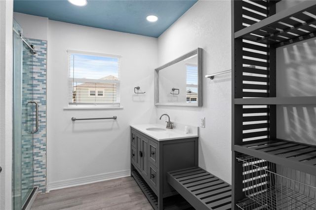 920 Bonita Street, Bayou Vista, TX 77563