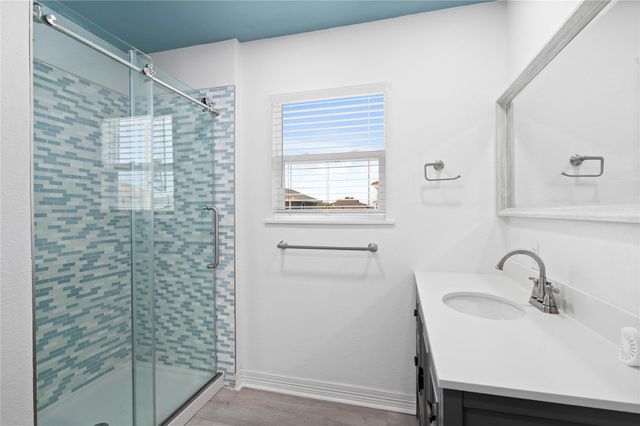 920 Bonita Street, Bayou Vista, TX 77563