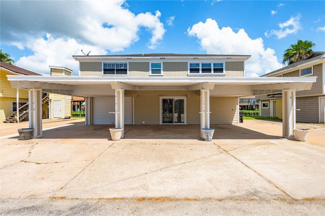 920 Bonita Street, Bayou Vista, TX 77563