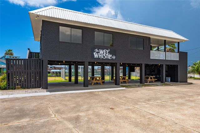 920 Bonita Street, Bayou Vista, TX 77563