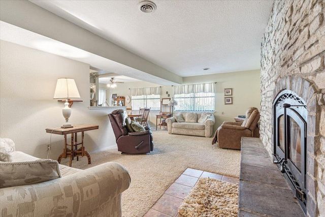 421 Lakewood Drive, Noel, MO 64854