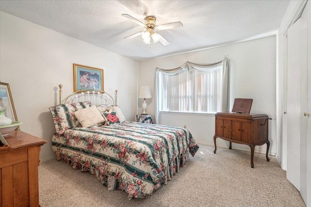 421 Lakewood Drive, Noel, MO 64854