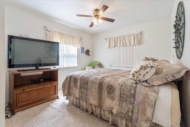 421 Lakewood Drive, Noel, MO 64854