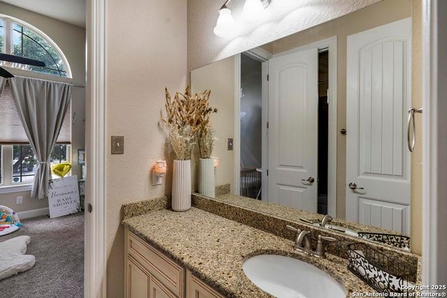 13710 Astros, San Antonio, TX 78245