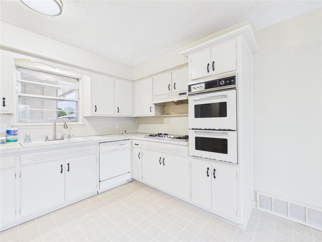 3 NW 56th street, Lawton, OK 73505