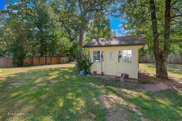 8102 Dogwood Trail, Haughton, LA 71037