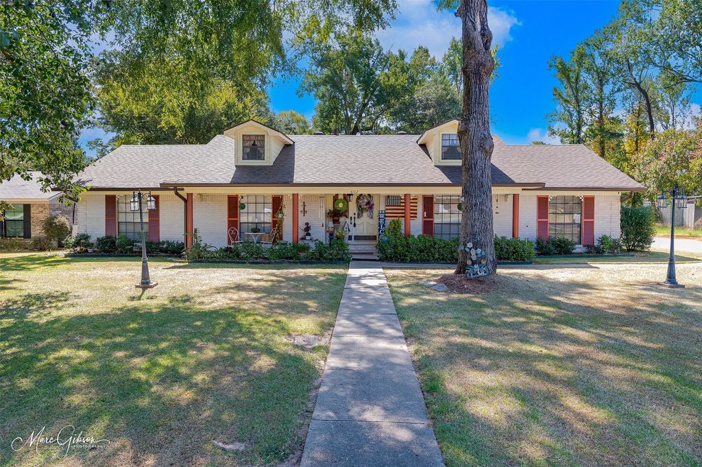 8102 Dogwood Trail, Haughton, LA 71037