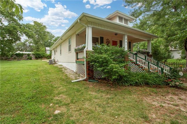 841 S Leslie Avenue, Independence, MO 64050