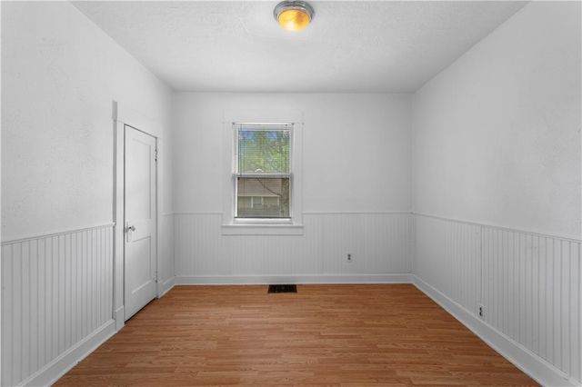 841 S Leslie Avenue, Independence, MO 64050