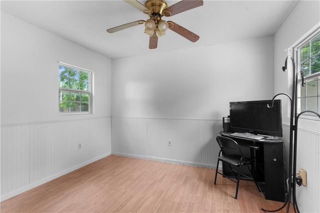 841 S Leslie Avenue, Independence, MO 64050