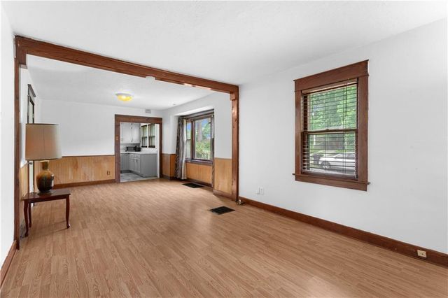 841 S Leslie Avenue, Independence, MO 64050