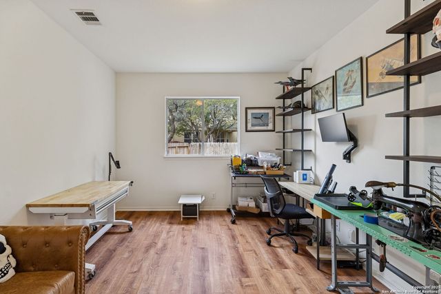 8639 Cantua Creek, Helotes, TX 78023