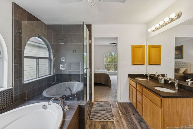 8639 Cantua Creek, Helotes, TX 78023