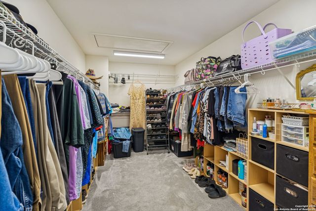 8639 Cantua Creek, Helotes, TX 78023