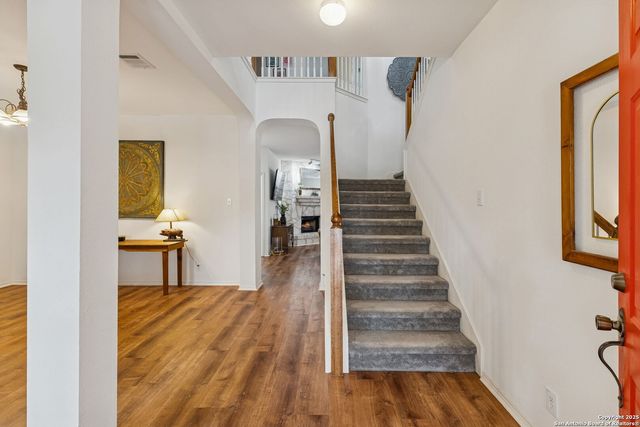 8639 Cantua Creek, Helotes, TX 78023