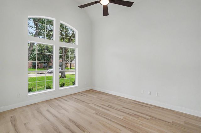 2905 Summer Cape Court, League City, TX 77573