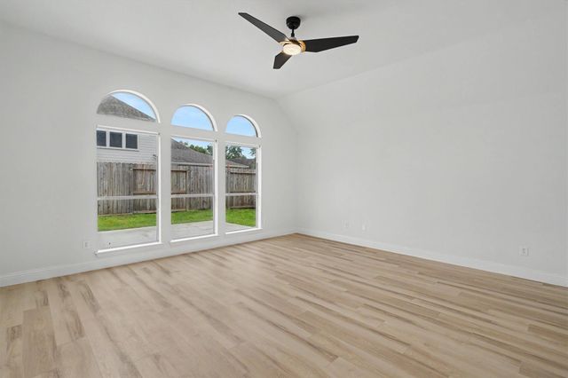 2905 Summer Cape Court, League City, TX 77573