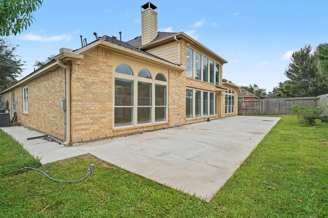 2905 Summer Cape Court, League City, TX 77573