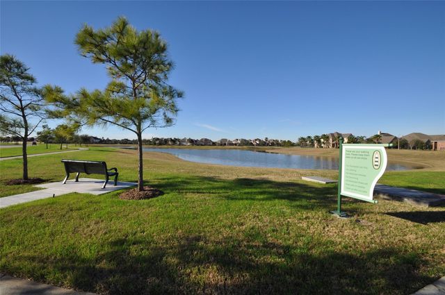 2905 Summer Cape Court, League City, TX 77573