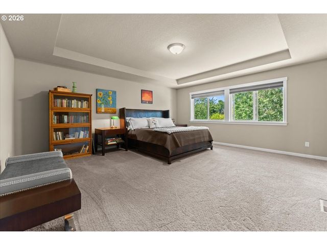 3121 Se RIESLING Rd, Milwaukie, OR 97267