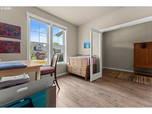 3121 Se RIESLING Rd, Milwaukie, OR 97267