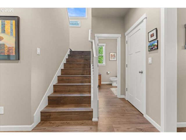 3121 Se RIESLING Rd, Milwaukie, OR 97267