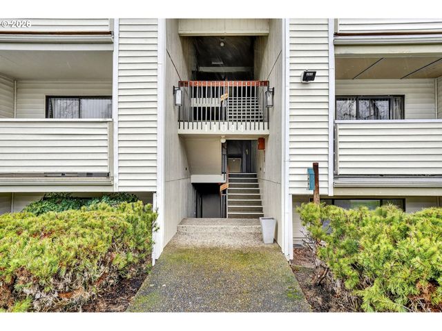 11044 Sw GREENBURG Rd 321, Portland, OR 97223