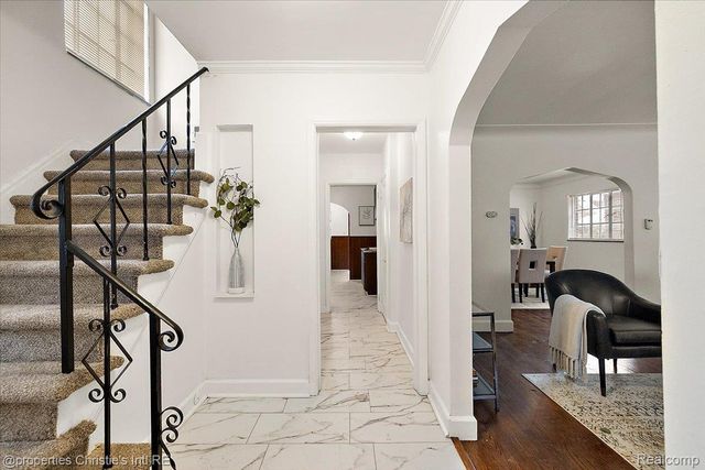 18645 Roselawn Street, Detroit, MI 48221