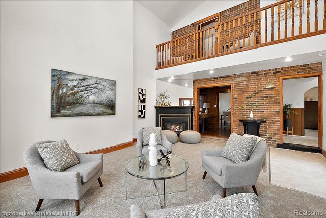 18645 Roselawn Street, Detroit, MI 48221