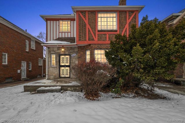 18645 Roselawn Street, Detroit, MI 48221