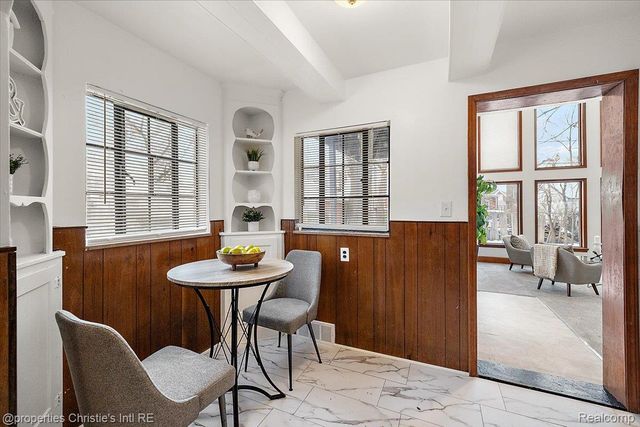 18645 Roselawn Street, Detroit, MI 48221