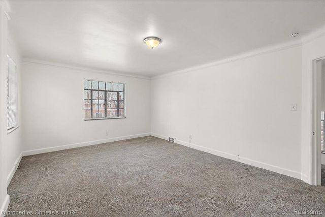 18645 Roselawn Street, Detroit, MI 48221