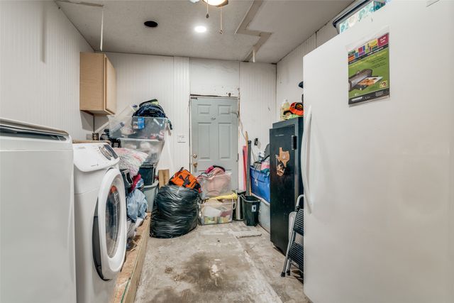 201 E 2nd Street, Quinlan, TX 75474