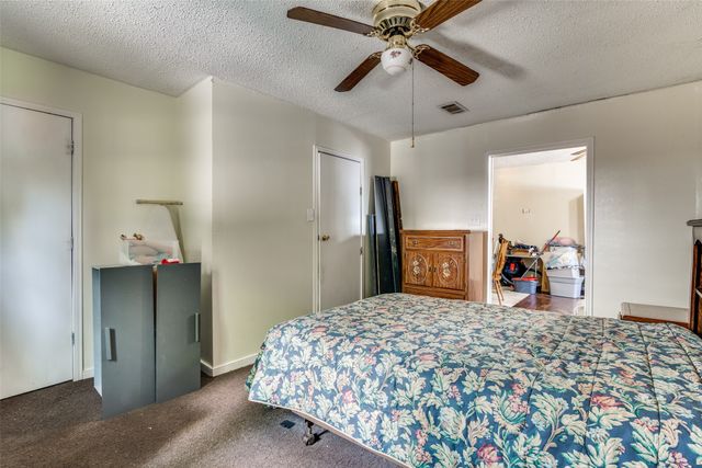 201 E 2nd Street, Quinlan, TX 75474