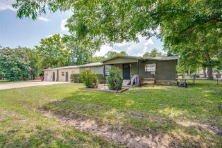201 E 2nd Street, Quinlan, TX 75474