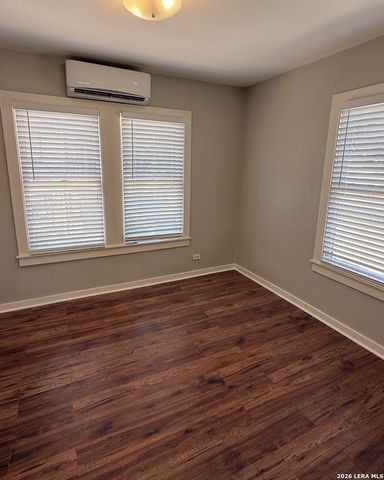 203 E Rosewood Ave Apt 1, San Antonio, TX 78212