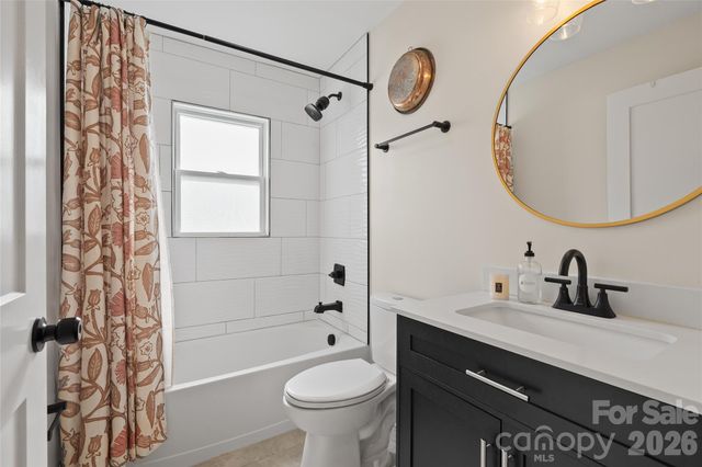 1042 Old US 70 Hwy Highway, Black Mountain, NC 28711